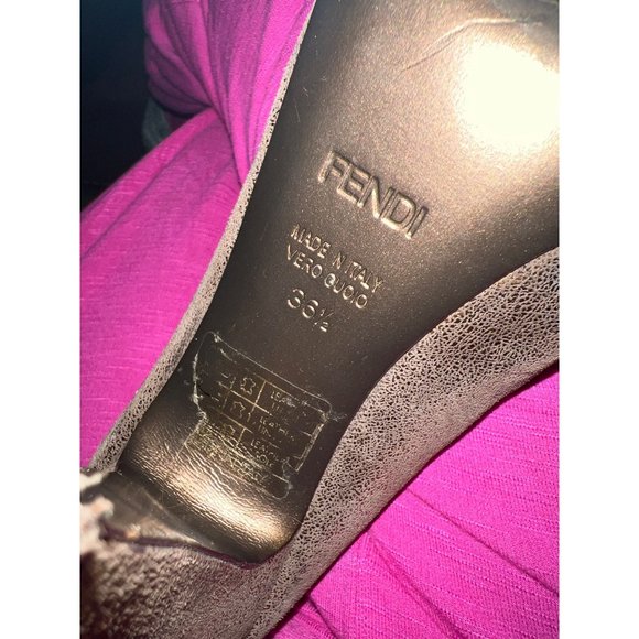 Authenticated Fendi VTG Bronze Metallic Peeptoe pumps 36.5 - Picture 12 of 13